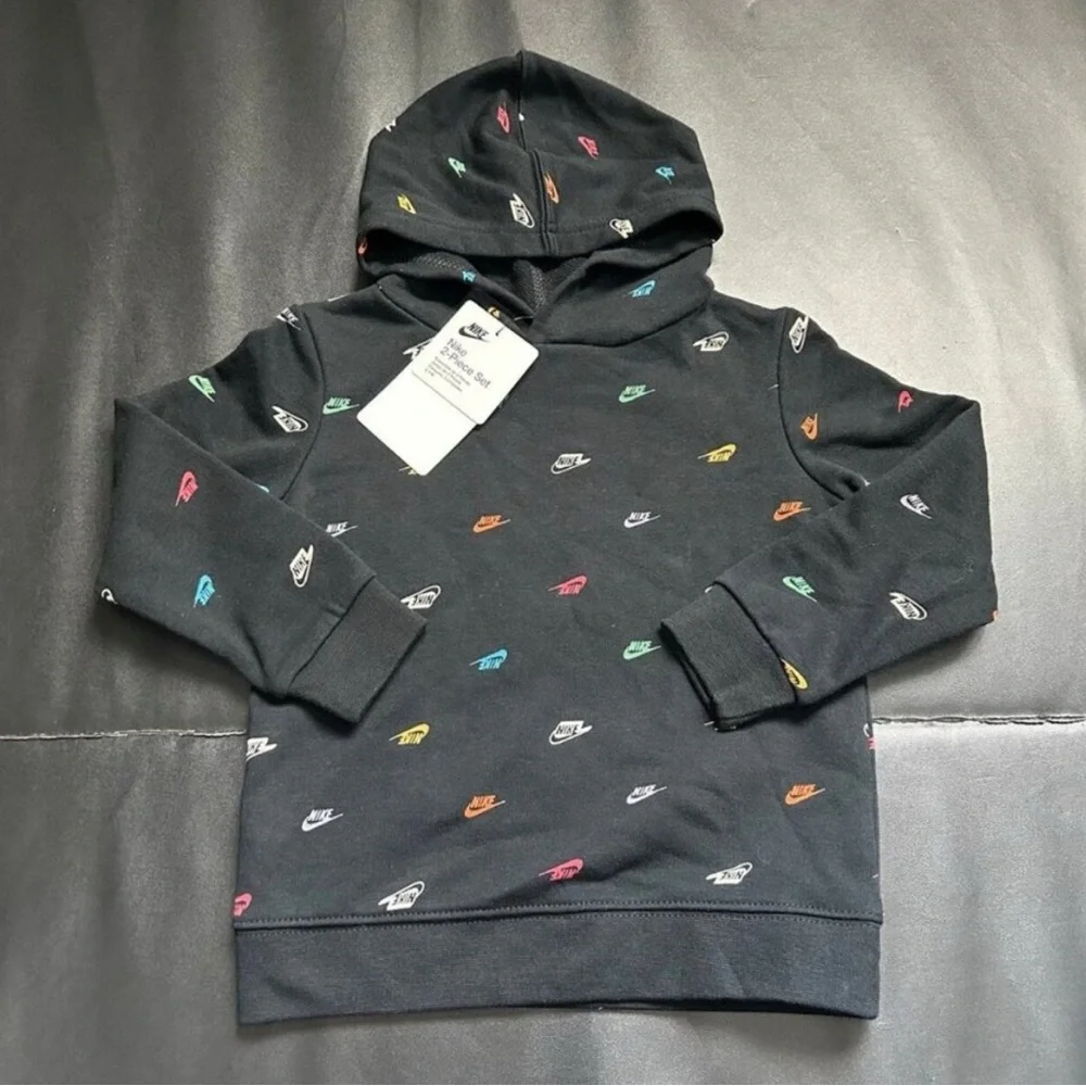 NWT Nike Hoodie & Jogger Set Boys Size 3T - Picture 2 of 3